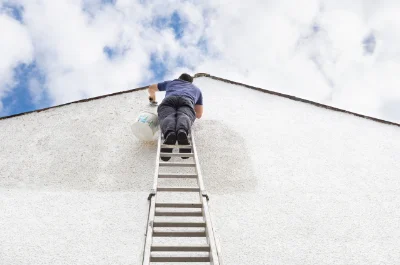Peinture extérieure à Tavant — façades et ravalement